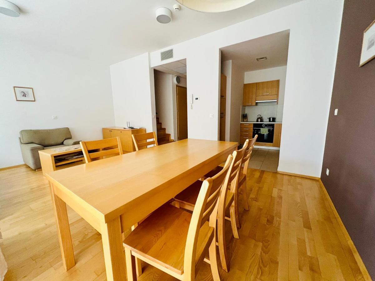 Villa Mari I Maribor Exteriör bild